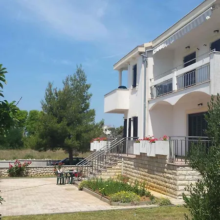 In Privlaka/zadar Riviera 7943 Apartment *