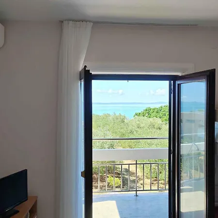 In - Zadar Riviera 7943 Apartment *